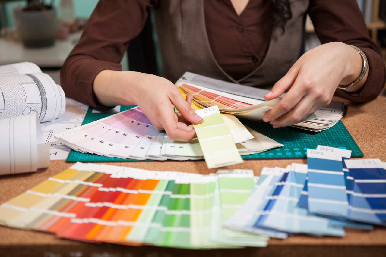 kartvizit tasarlarken yapılan renk seçimi