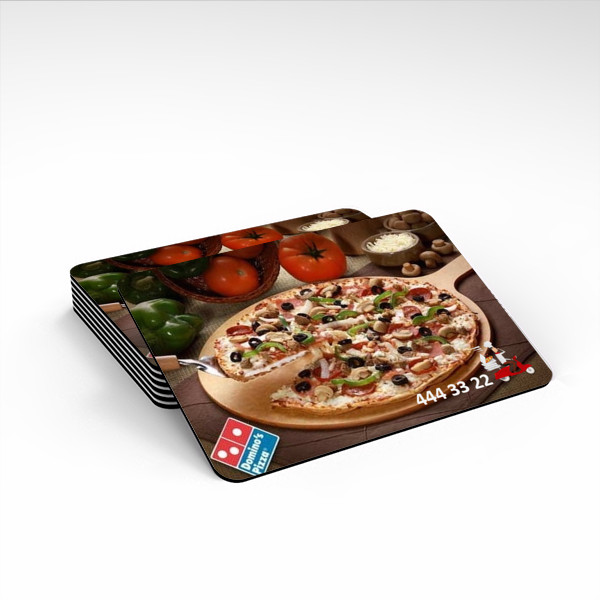 Dominos Magnet
